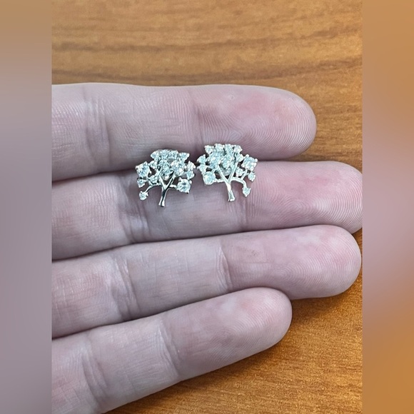NWOB Sterling Silver Crystal Tree Earrings Studs 925 - Picture 5 of 5